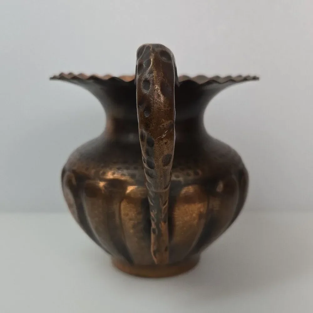 VTG Hammered Copper Vase Urn Double Handle Scalloped Rim Handmade 99.5% Boho MCM